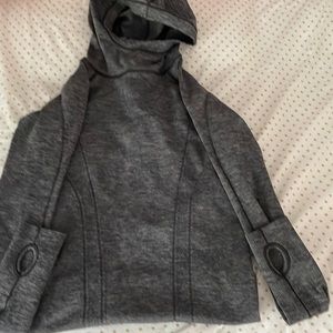 Ivviva by lululemon top